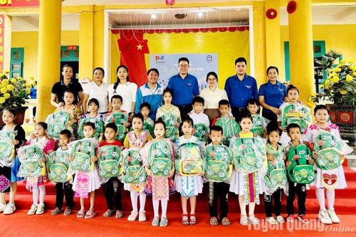 Hơn 100 triệu đồng thực hiện Hành trình 'Tôi yêu Tổ quốc tôi'