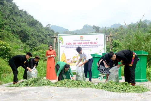 Tuyên truyền nông dân xử lý rác thải, giảm thiểu phát thải khí nhà kính