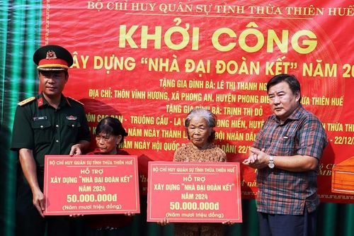 Khởi công xây dựng nhà đại đoàn kết cho hộ nghèo
