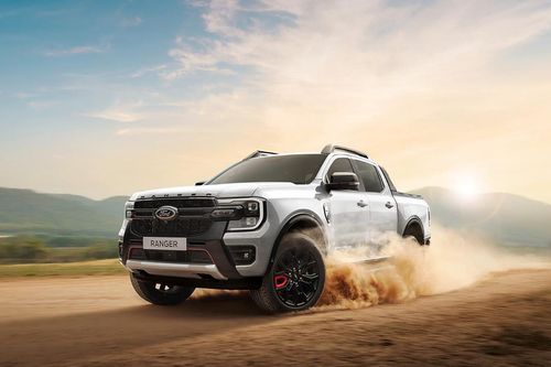 So sánh Ford Ranger Stormtrak và Wildtrak: Đâu là lựa chọn tối ưu?