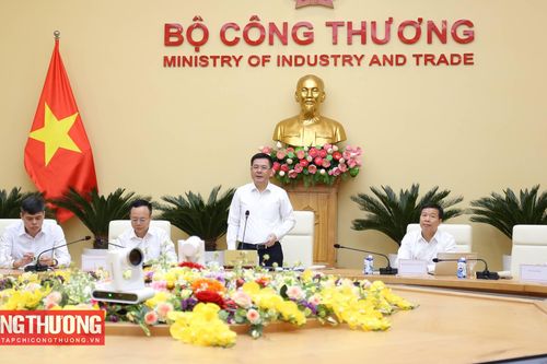 Tăng cường phân cấp, bảo đảm địa phương có đủ công cụ quản lý, phát triển cụm công nghiệp
