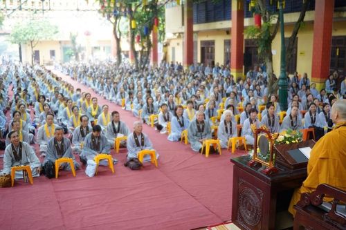 Hà Nội: Khóa tu Bát Quan trai định kỳ dành cho Phật tử tại chùa Bằng (Linh Tiên tự)