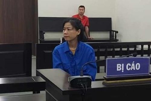 'Ô sin' bốn lần trộm vàng, kim cương và USD của chủ nhà để đánh bạc
