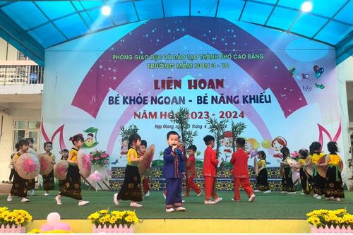 Trường Mầm non 3 - 10 thi 'Bé khỏe ngoan - Bé năng khiếu'