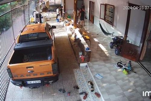Nhóm thanh niên xông vào nhà dùng hung khí chém 2 anh em trọng thương