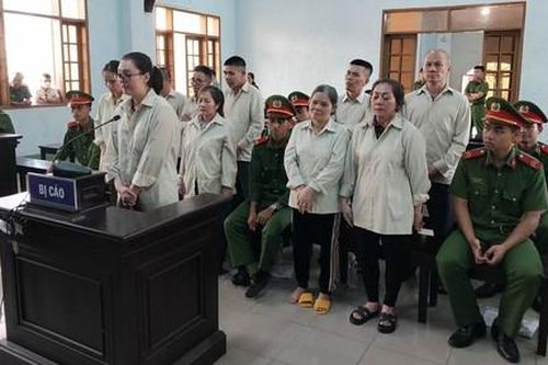 Xét xử 10 bị cáo tham gia hoạt động nhằm lật đổ chính quyền nhân dân