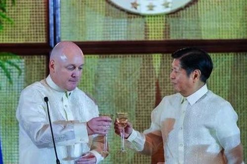 Liên thủ đối tác xa
