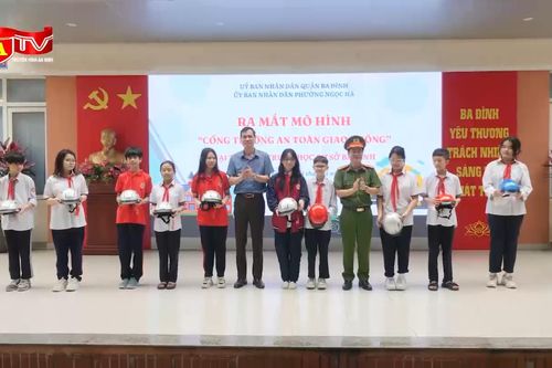 Quận Ba Đình ra mắt mô hình ' Cổng trường an toàn giao thông'