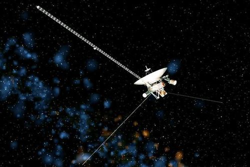 Cách xa hơn 24 tỷ km, tàu vũ trụ Voyager 1 liên lạc trở lại với NASA