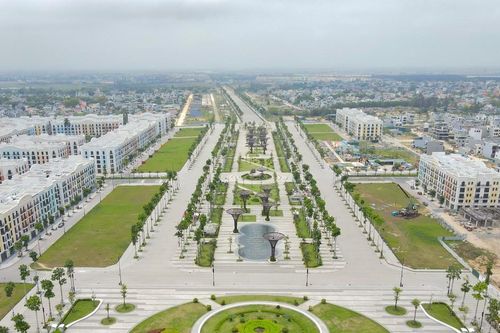 Quảng trường biển gần 1.500 tỷ đồng trước ngày khánh thành