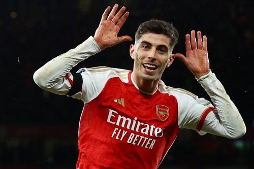 Trường hợp kỳ lạ của Arsenal