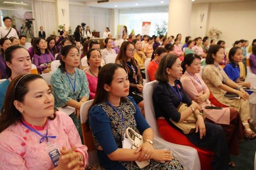 Vai trò phụ nữ trong thành phố thông minh và thích ứng với biến đổi khí hậu