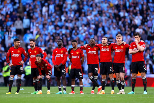 Trận chung kết Cúp FA: Hai nửa trái ngược của thành Manchester
