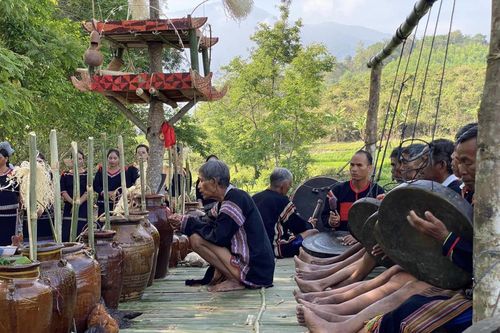 Ý nghĩa trong nghi lễ cầu mưa của người Ê Đê ở Krông Bông