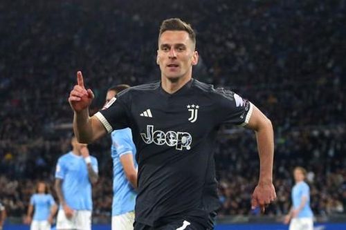 'Cứu tinh' Milik đưa Juventus vào chung kết Coppa Italia