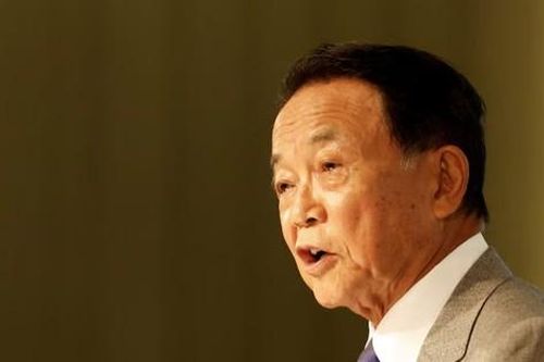 Cựu thủ tướng Nhật sang Mỹ gặp ông Trump