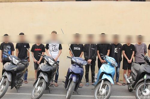 Mâu thuẫn cá nhân, nhóm thanh thiếu niên cầm hung khí hỗn chiến