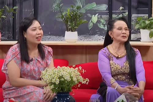 Ngày nào nấu cơm, con dâu cũng lẩm bẩm, mẹ chồng phát hiện ra bí mật bất ngờ