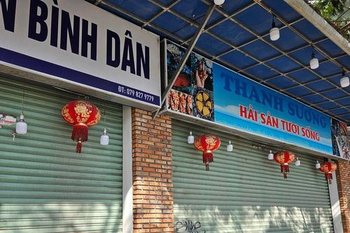 Xử phạt quán hải sản 'nhái' ở Nha Trang 34 triệu đồng sau bài tố của du khách