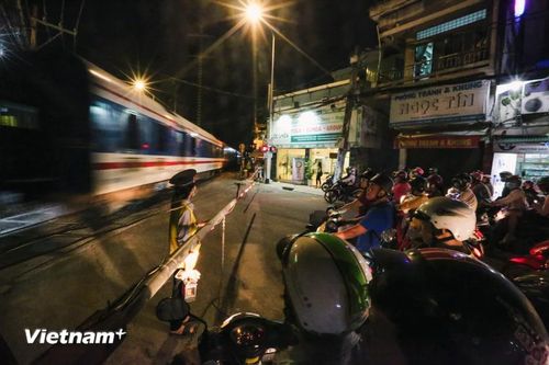 Hơn 1.000 điểm tiềm ẩn có nguy cơ xảy ra tai nạn giao thông đường sắt