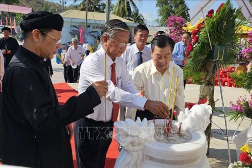 Tưởng niệm các nạn nhân bị sát hại trong Chiến tranh bảo vệ biên giới Tây Nam