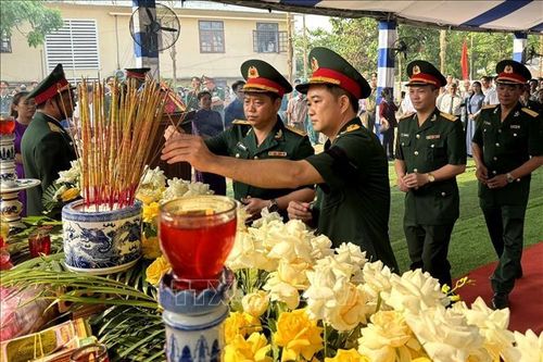 Xúc động Lễ truy điệu và an táng hài cốt liệt sỹ hy sinh tại Cao điểm 174