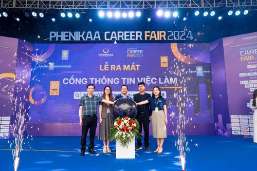 Kết nối giữa trường đại học và doanh nghiệp đưa việc làm đến sinh viên