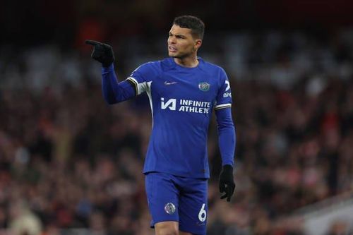 Nhìn chồng thua đậm, vợ Thiago Silva lại lên mạng 'nói đểu' Chelsea