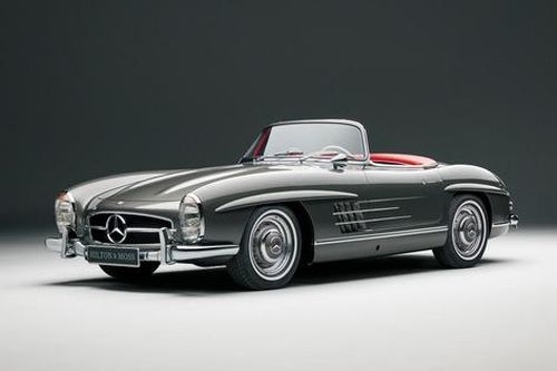 Xế cổ hàng hiếm Mercedes-Benz 300SL Roadster được phục chế