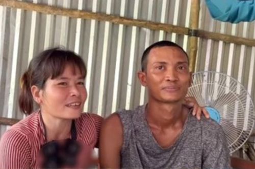 Trai tân cưới vợ có 3 con, bằng tuổi mẹ nên bị phản đối kịch liệt và cái kết viên mãn