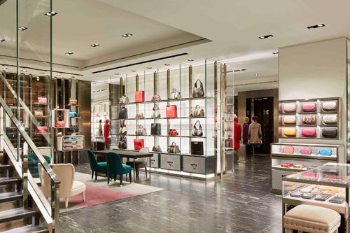 Tập đoàn mẹ của Gucci, Balenciaga và 9 thương hiệu thời trang xa xỉ khác lao đao vì kinh doanh ế ẩm