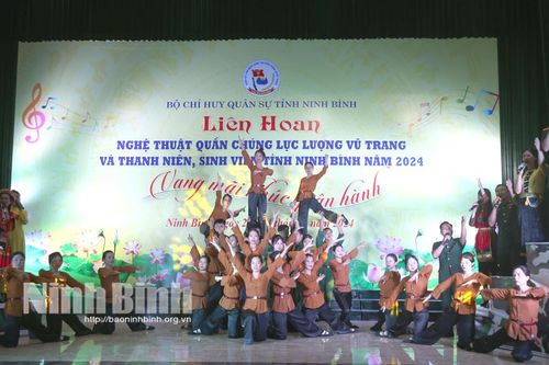 Bế mạc Liên hoan nghệ thuật quần chúng lực lượng vũ trang và thanh niên, sinh viên tỉnh Ninh Bình