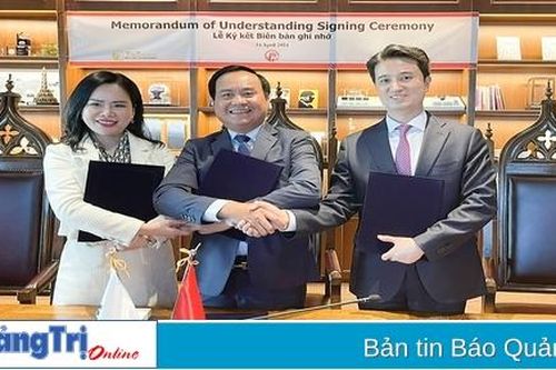 Ký kết biên bản ghi nhớ hợp tác về đầu tư, thương mại, chuyển đổi năng lượng và tăng trưởng xanh