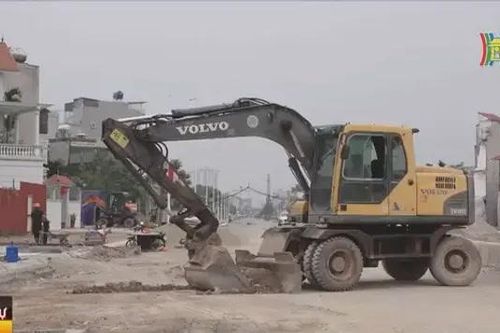 1,5 km đường làm 6 năm vẫn không xong