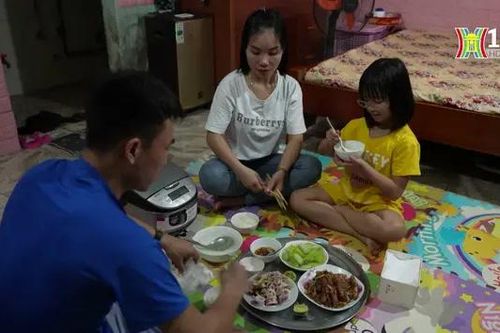 Ấm áp xóm công nhân