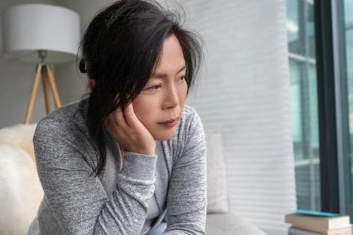 Tôi can đảm ly hôn ở tuổi 60