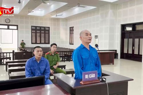 Đập phá xe ô tô của người khác để nhận tiền công, hai người đàn ông lĩnh án