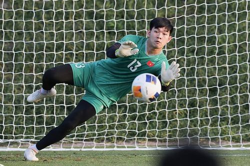 U23 Việt Nam tập đá luân lưu trước trận gặp Iraq