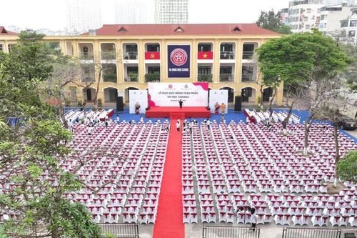 Trường THPT Hà Đông lên tiếng về thông báo 'gây hiểu lầm'
