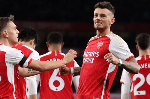 Arsenal đè bẹp Chelsea 5-0: Lời tuyên chiến gửi đến Man City