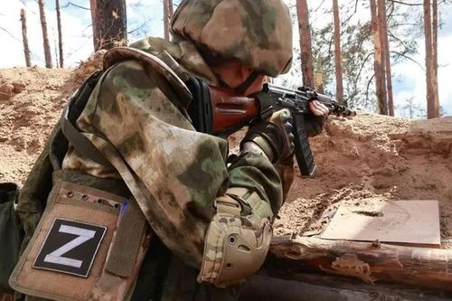 Quân đội Ukraine có dấu hiệu vỡ trận ở phía tây thành phố Avdiivka