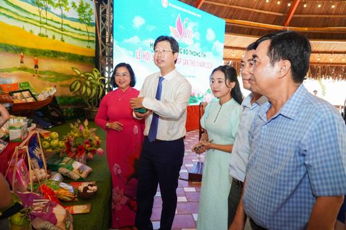 Đồng Tháp tổ chức Lễ hội Sen vào đúng dịp sinh nhật Bác Hồ