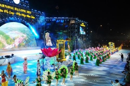 Trình diễn nghệ thuật nhạc kịch tại Carnaval Hạ Long 2024