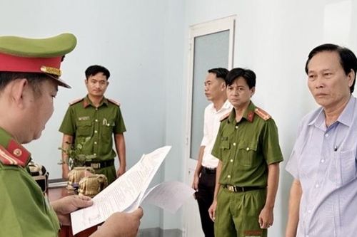 Bắt tạm giam Phó Chủ tịch UBND TP Long Xuyên vì những sai phạm liên quan đến đất đai