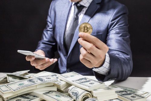 Nhiều người được trả lương bằng tài sản ảo: Liệu họ có được bảo vệ an toàn?
