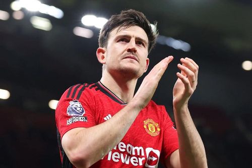 Harry Maguire ghi bàn thắng lịch sử Premier League giúp MU thắng ngược