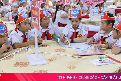 150 học sinh Hương Sơn thi tài về kiến thức xã hội