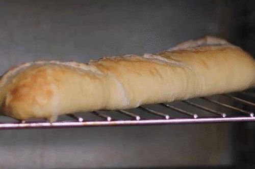 Lỡ nấu cơm bị nhão, đường bị vón cục hay bánh mì bị cứng thì dùng 5 mẹo này đảm bảo xử lý được ngay rắc rối
