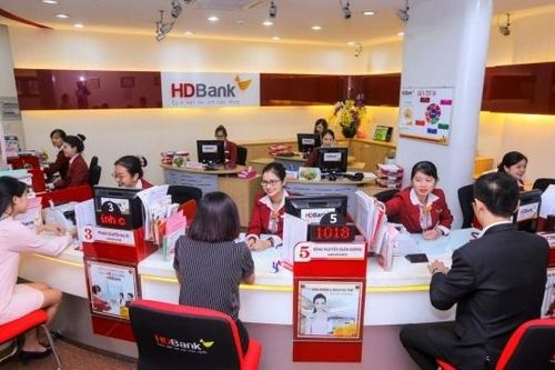 Khuyến nghị cổ phiếu hôm nay 25/4: HDB, VRE và GVR