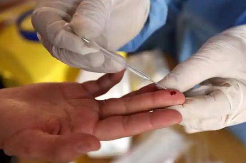 Chẩn đoán ba bệnh ung thư nguy hiểm chỉ bằng một giọt máu khô